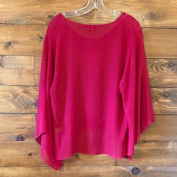 Ameda Crimson Rhinestone Razorback Tunic Top - Picture 4 of 4